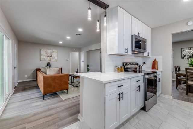 8908 Sorrento Street, Dallas, TX 75228