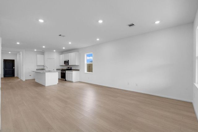 18314 Maroon Harbor Way, Crosby, TX 77532