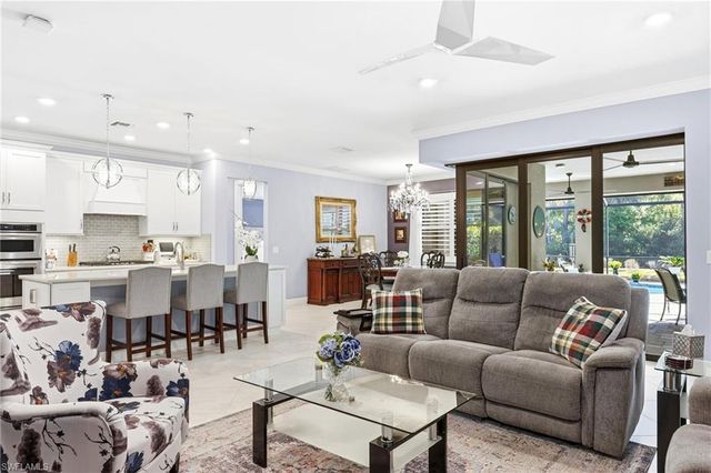 6844 Winding Cypress DR, Naples, FL 34114