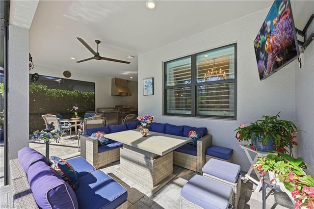 6844 Winding Cypress DR, Naples, FL 34114