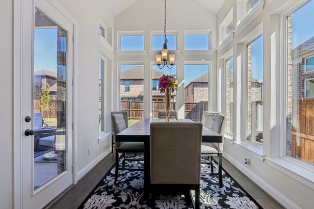 1313 Sundance Lane, Justin, TX 76247