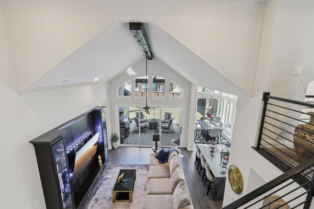 1313 Sundance Lane, Justin, TX 76247