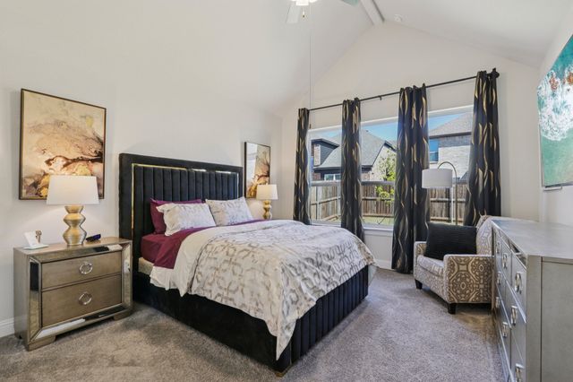 1313 Sundance Lane, Justin, TX 76247