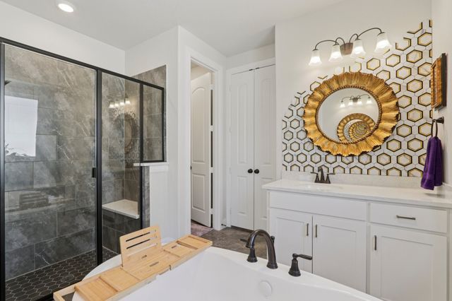 1313 Sundance Lane, Justin, TX 76247