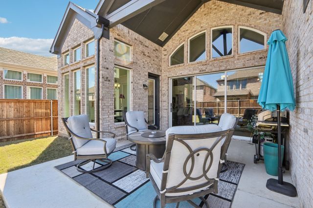 1313 Sundance Lane, Justin, TX 76247