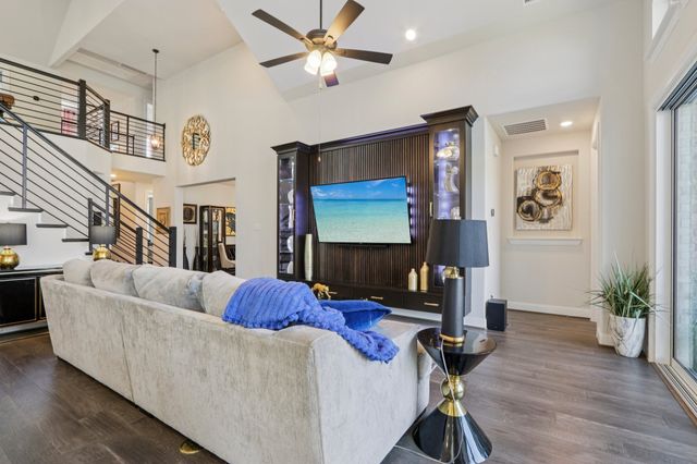 1313 Sundance Lane, Justin, TX 76247