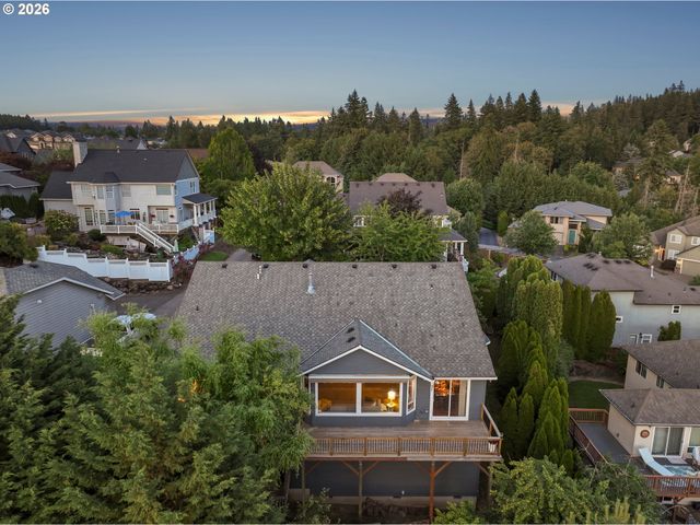 16117 Se GOOSEHOLLOW Dr, Damascus, OR 97089