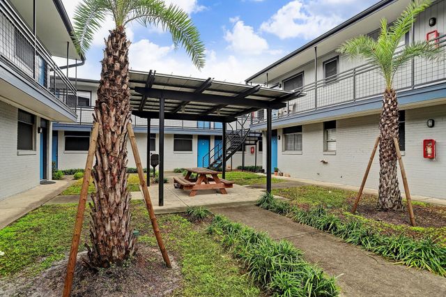 405 Hawthorne Street 13, Houston, TX 77006