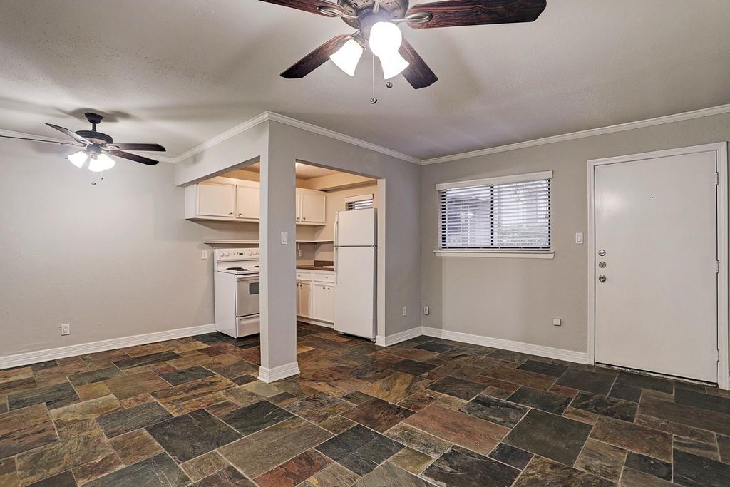 405 Hawthorne Street 13, Houston, TX 77006