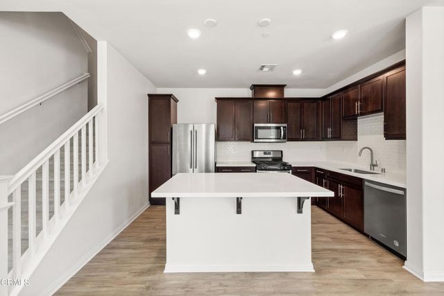 675 Earl Joseph Drive, Camarillo, CA 93010