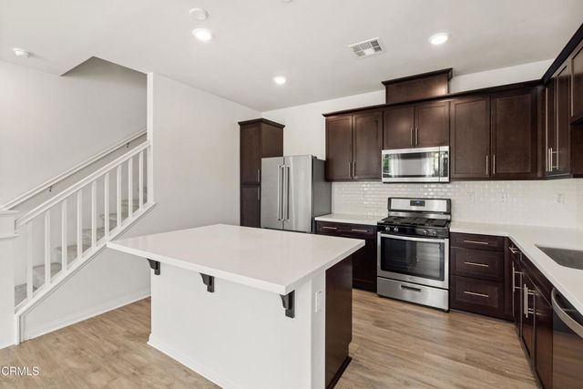 675 Earl Joseph Drive, Camarillo, CA 93010