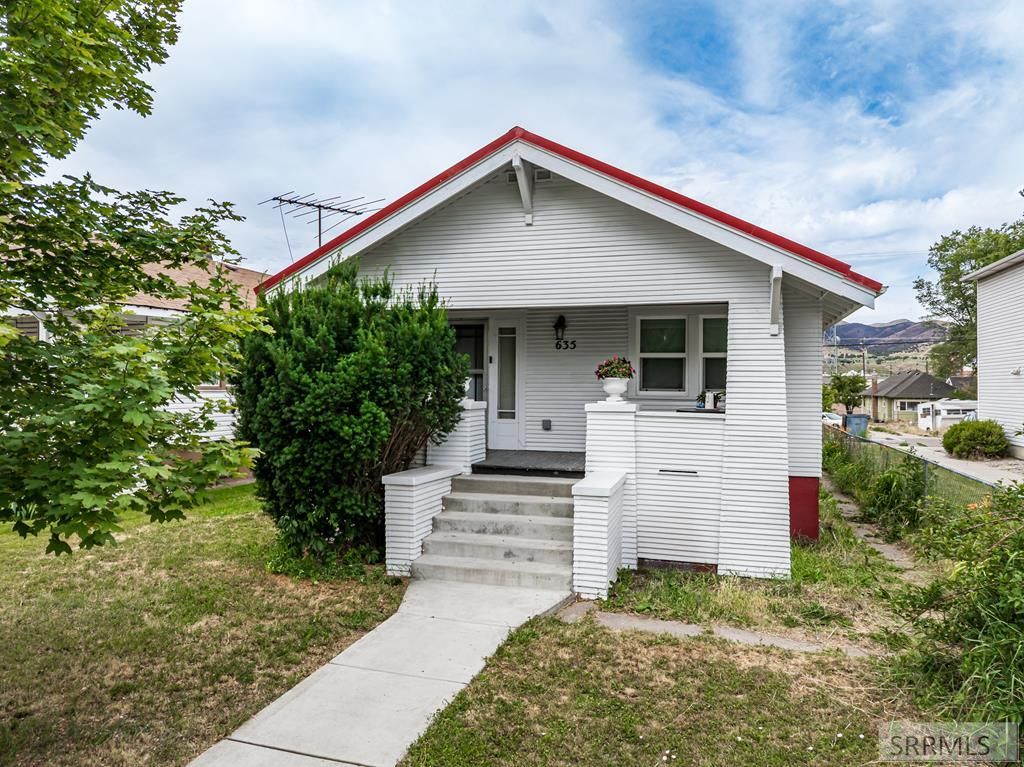 635 S 4th Avenue, Pocatello, ID 83201