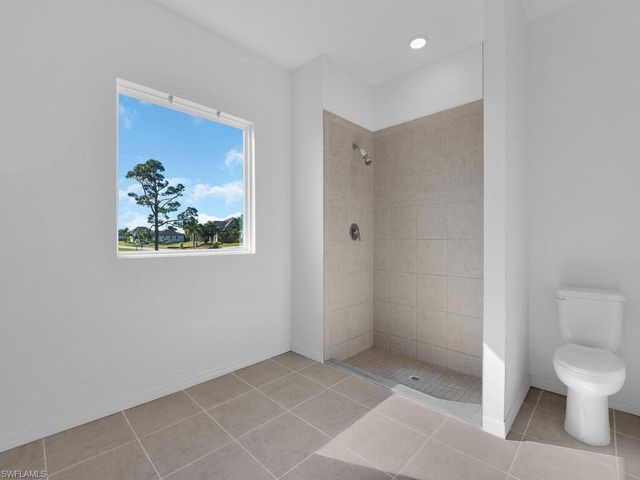 2032 NW 32nd CT, Cape Coral, FL 33993