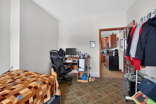 1906 WASILLA LANE, Neenah, WI 54956