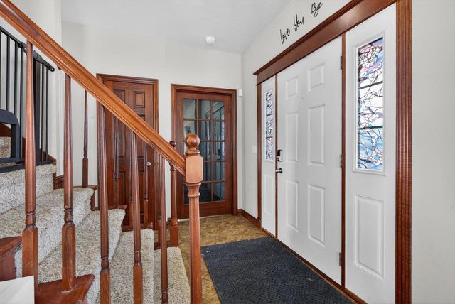 1906 WASILLA LANE, Neenah, WI 54956