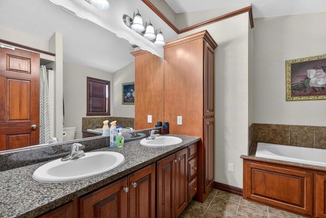 1906 WASILLA LANE, Neenah, WI 54956