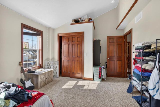 1906 WASILLA LANE, Neenah, WI 54956