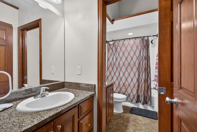 1906 WASILLA LANE, Neenah, WI 54956