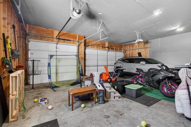 1906 WASILLA LANE, Neenah, WI 54956