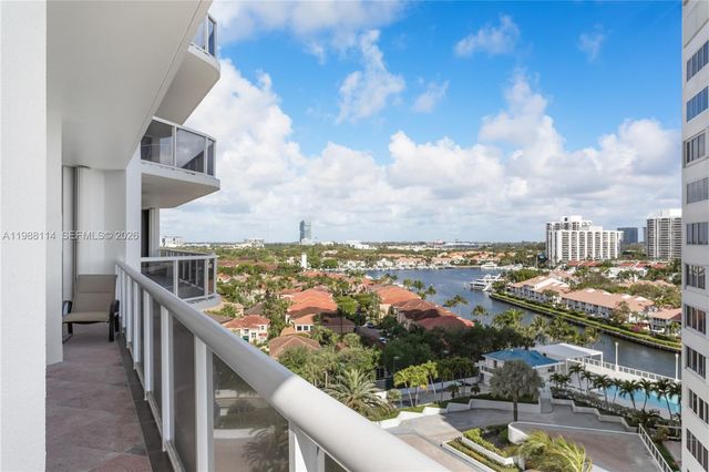 3802 NE 207th St 1001, Aventura, FL 33180