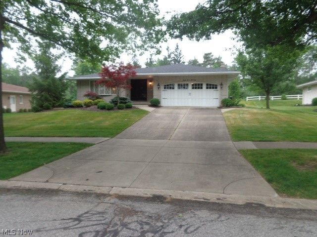 2791 Fleger Drive, Parma, OH 44134