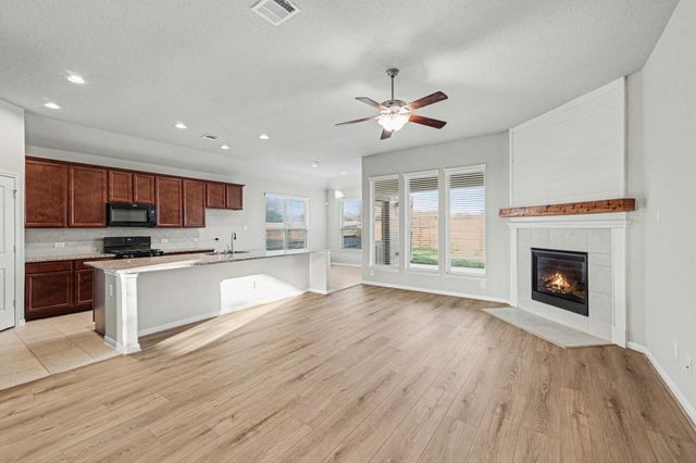 17506 Field Row Trail, Hockley, TX 77447