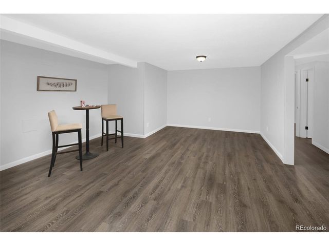 3300 Bellaire St, Denver, CO 80207