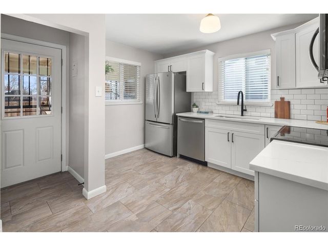 3300 Bellaire St, Denver, CO 80207
