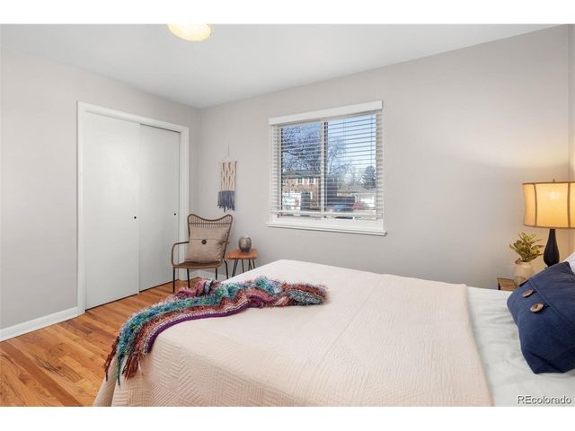 3300 Bellaire St, Denver, CO 80207