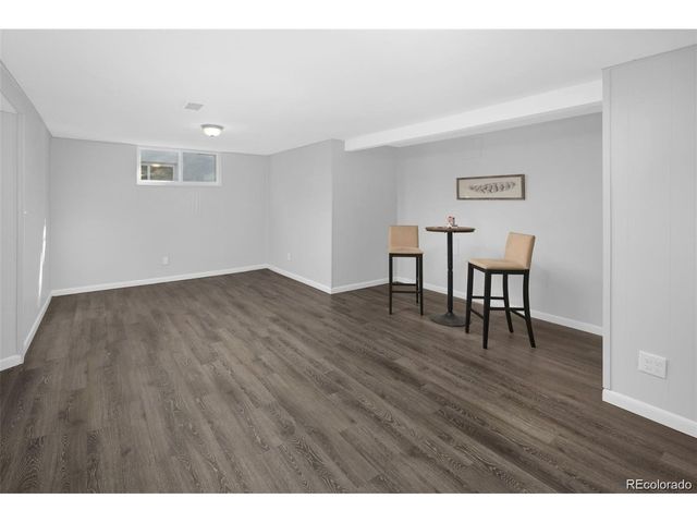 3300 Bellaire St, Denver, CO 80207