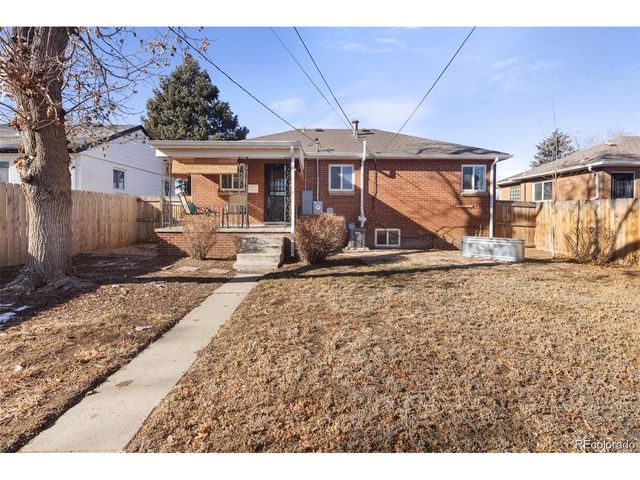 3300 Bellaire St, Denver, CO 80207