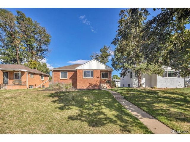 3300 Bellaire St, Denver, CO 80207