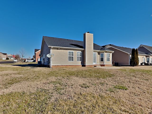 4049 Sequoia Trl, Spring Hill, TN 37174