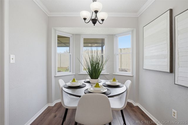 2880 W 111th Place S, Jenks, OK 74037