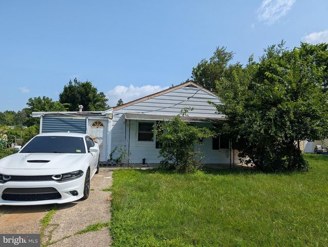 12 LANNING ST, Trenton, NJ 08618