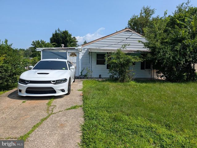 12 LANNING ST, Trenton, NJ 08618