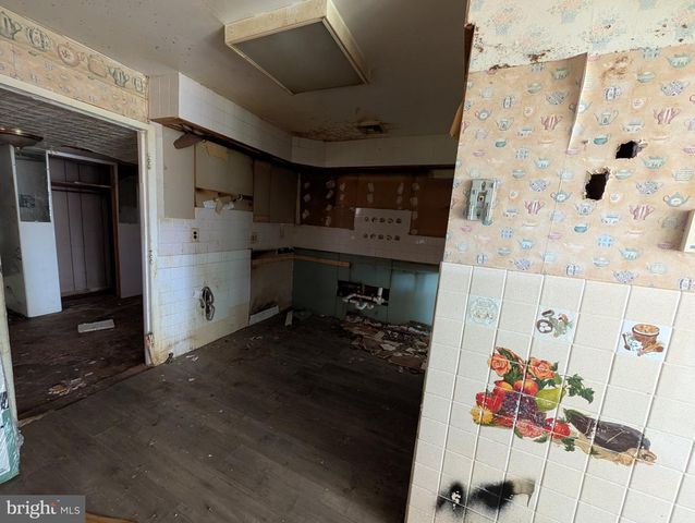 12 LANNING ST, Trenton, NJ 08618