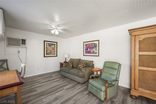 4016 Lindell Road, Las Vegas, NV 89103