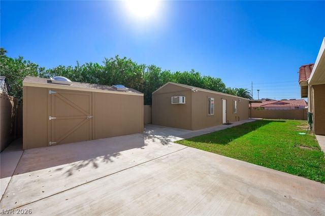 4016 Lindell Road, Las Vegas, NV 89103