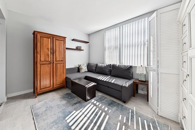 6000 NE 22nd Way 3a, Fort Lauderdale, FL 33308