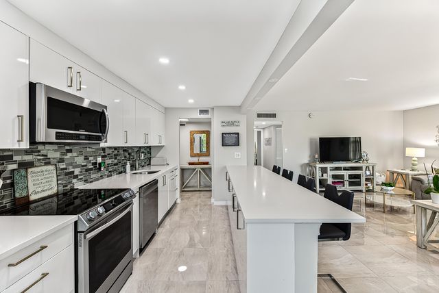 6000 NE 22nd Way 3a, Fort Lauderdale, FL 33308