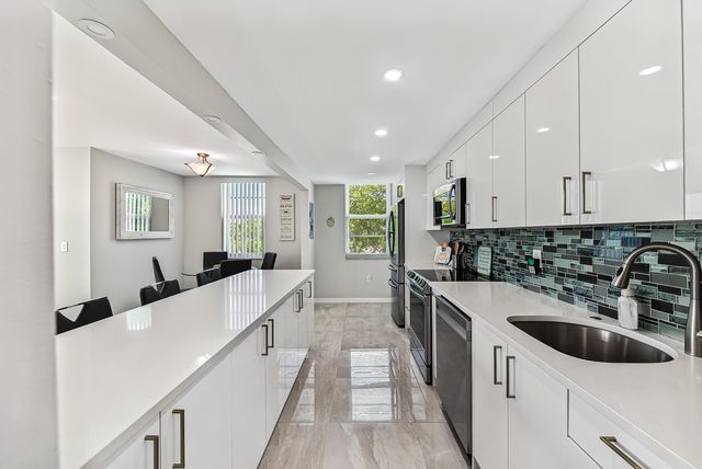 6000 NE 22nd Way 3a, Fort Lauderdale, FL 33308