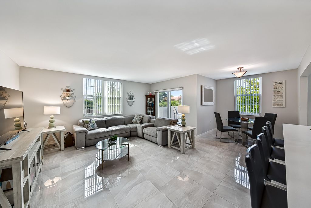 6000 NE 22nd Way 3a, Fort Lauderdale, FL 33308