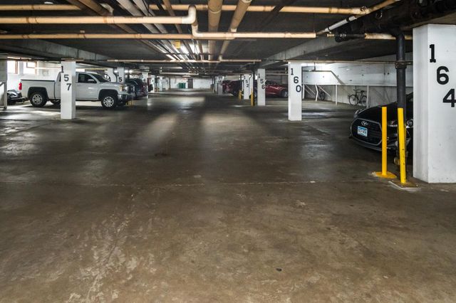 1601 N Innsbruck Drive 373NE, Fridley, MN 55432