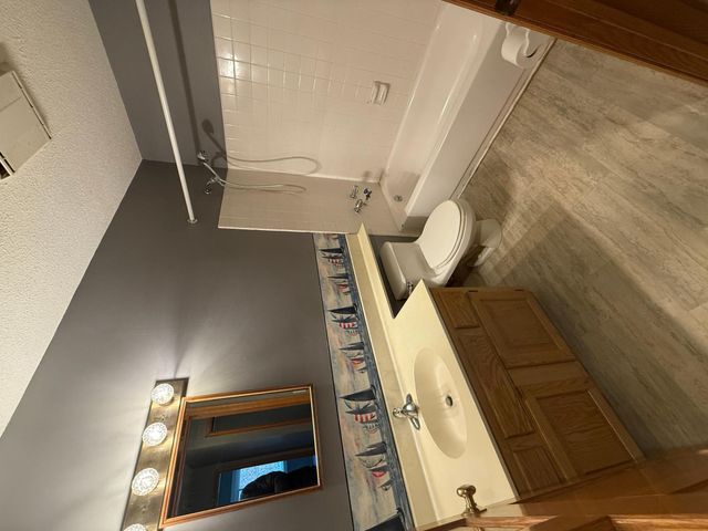 1601 N Innsbruck Drive 373NE, Fridley, MN 55432