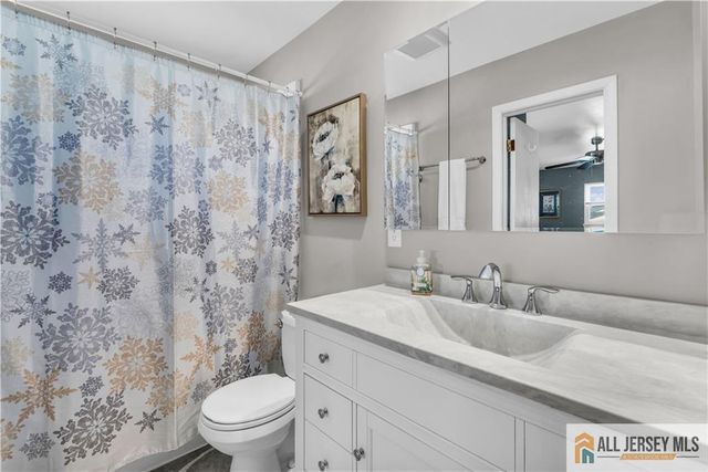 11 Fulton Road, Somerset, NJ 08873