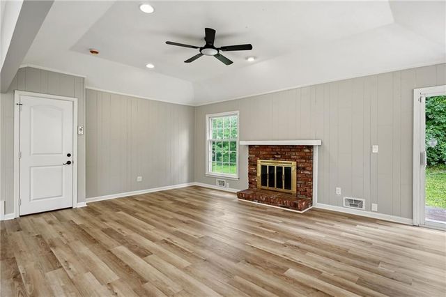 6700 Mastin Street, Shawnee, KS 66203