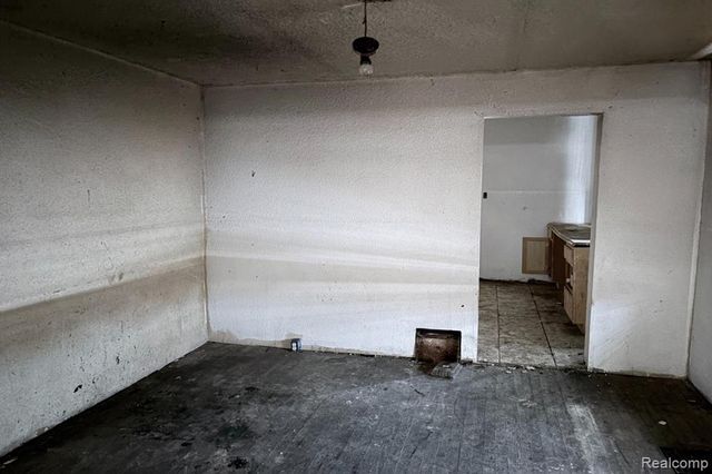 19375 Danbury Street, Detroit, MI 48203