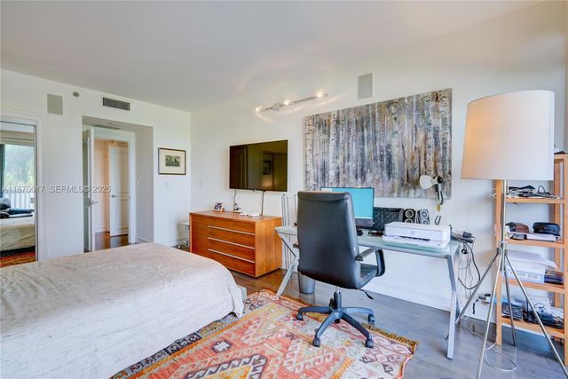 2000 Island Boulevard 710, Aventura, FL 33160