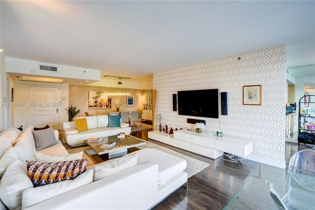 2000 Island Boulevard 710, Aventura, FL 33160